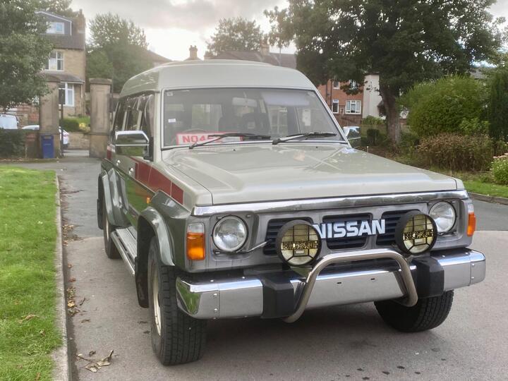Nissan Patrol GR Y60 GR High Top 4.2 Diesel Manual