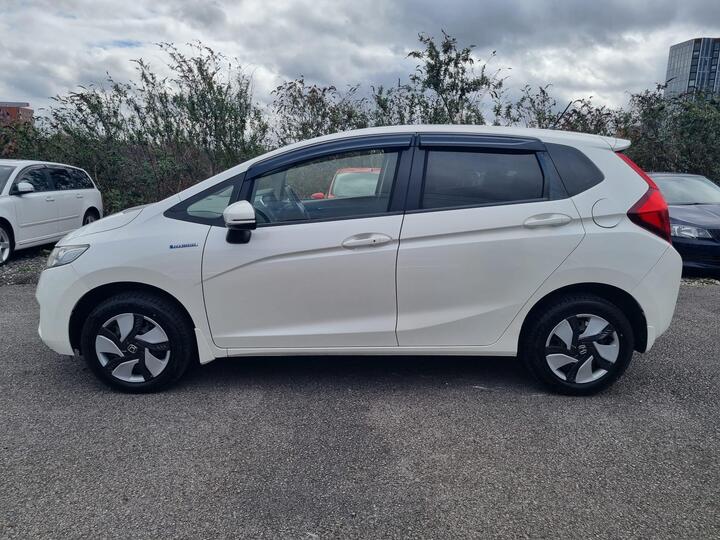 Honda Fit AUTOMATIC   SAT NAV HYBRID ULEZ