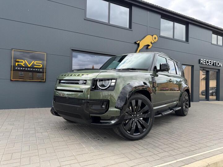 Land Rover DEFENDER 110 3.0 D250 MHEV S Hard Top SUV 5dr Diesel Auto 4WD MWB Euro 6 (s/s) (249 Ps) REAR SEAT CONV' & URBAN STYLING