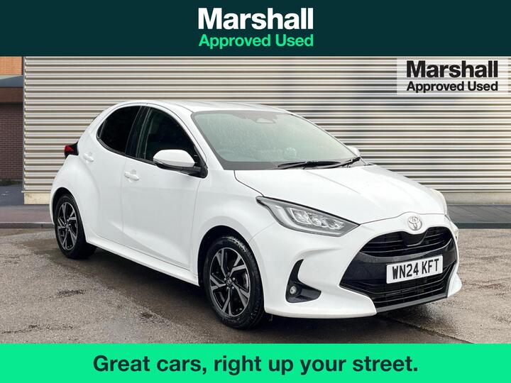 Toyota Yaris 1.5 VVT-h Design E-CVT Euro 6 (s/s) 5dr