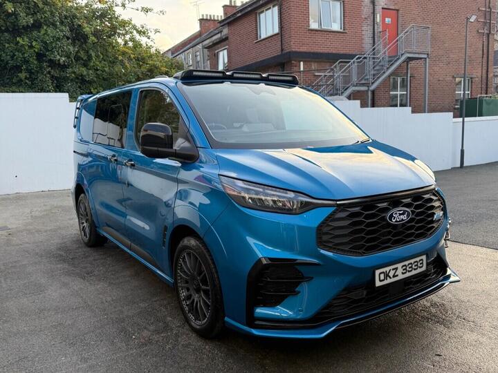 Ford TRANSIT CUSTOM 2.0 320 EcoBlue MS-RT Crew Van Auto AWD L1 H1 Euro 6 (s/s) 5dr Ford TRANSIT CUSTOM 2.0 320 EcoBlue MS-RT Crew Van Auto AWD L1 H1 Euro 6 (s/s) 5dr
