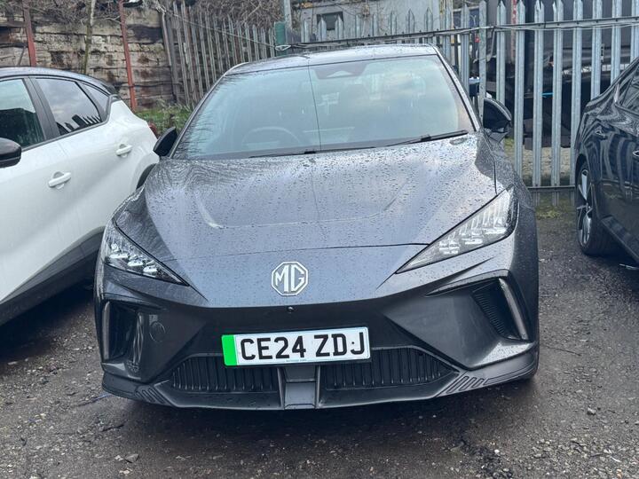 MG MG4 64kWh Trophy Long Range Auto 5dr