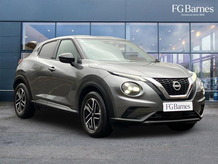 Nissan Juke 1.0 DIG-T N-Connecta Euro 6 (s/s) 5dr