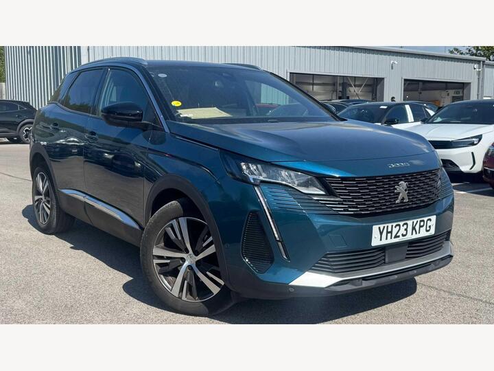 Peugeot 3008 Estate 1.2 PureTech Allure Premium+ 5dr EAT8