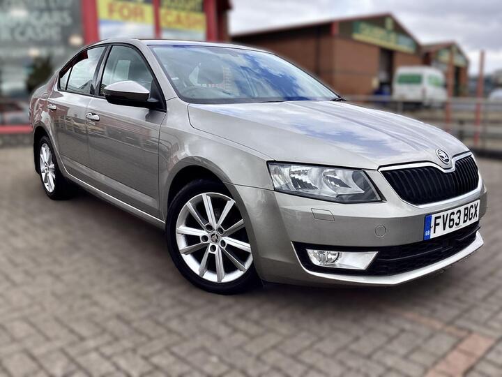 Skoda Octavia 1.4 TSI Elegance Euro 5 (s/s) 5dr