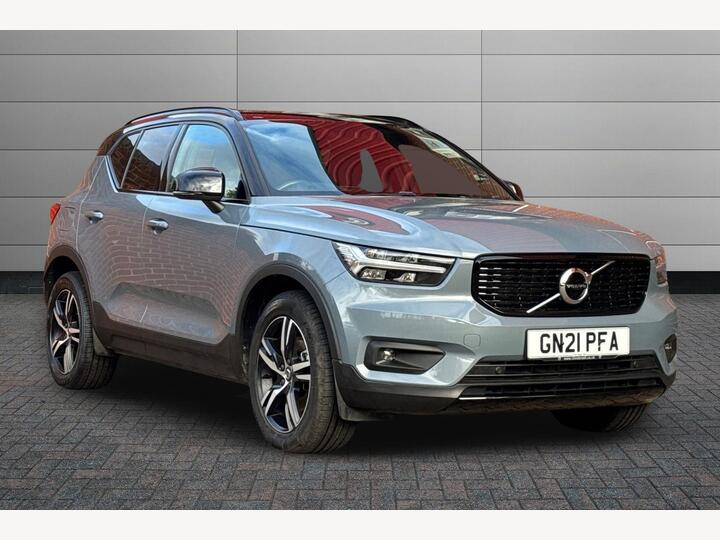 Volvo XC40 2.0 B4 MHEV R-Design Auto AWD Euro 6 (s/s) 5dr
