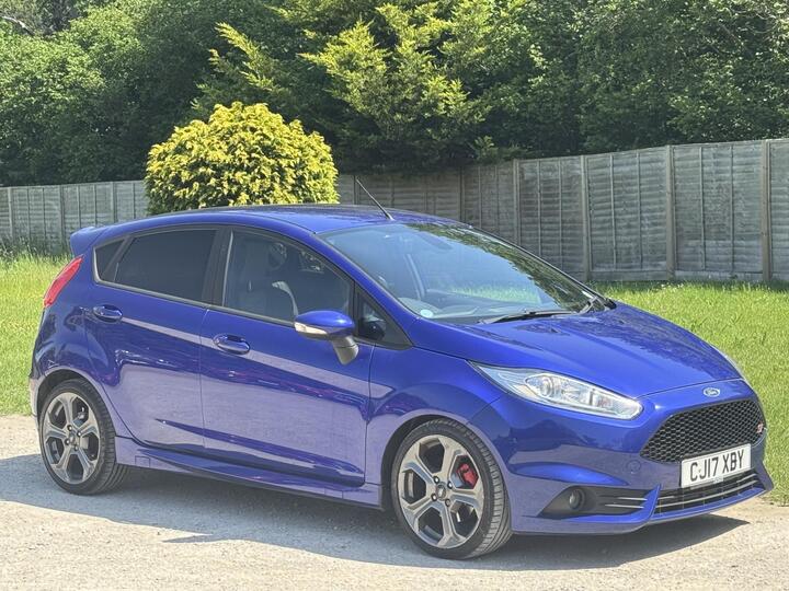 Ford Fiesta 1.6T EcoBoost ST-3 Euro 6 5dr