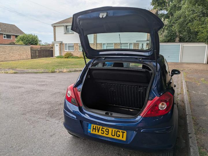Vauxhall Corsa - 1.2i 16v Active Plus 3dr - Image 5