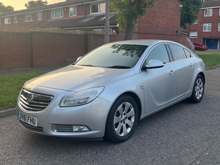 Cheap Vauxhall Insignia - 2.0 CDTi ecoFLEX SRi Euro 5 (s/s) 5dr - Excellent engine and gearbox! for sale in Basildon, Essex