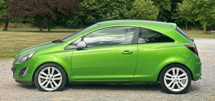 Vauxhall Corsa - 1.2i ecoFLEX 16V SXi Euro 5 (s/s) 3dr (A/C) - LONG MOT/ DRIVES A+/ DELIVERY - Image 6