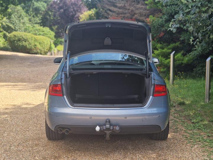 Audi A4 - 2.0 TDI Executive SE Euro 4 4dr - New in stock and ready to go - Image 45