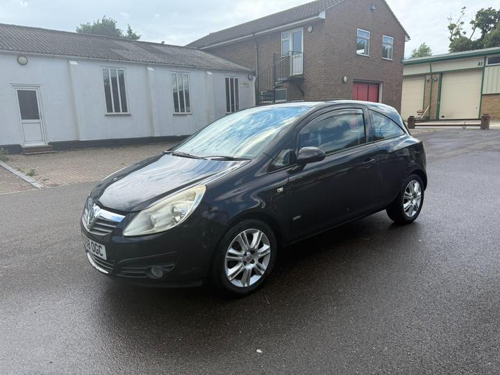Vauxhall Corsa - 1.2i 16v Design 3dr (a/c) - NEW MOT, CLUTCH & TIMING CHAIN - Image 3