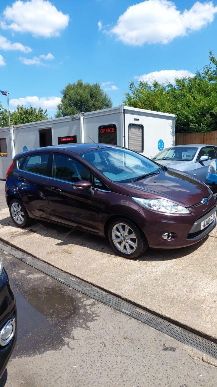 Cheap Ford Fiesta - 1.6 TDCi Zetec 5dr - SERVICED AT 129K INC BRAKES for sale in Aldershot, Hampshire