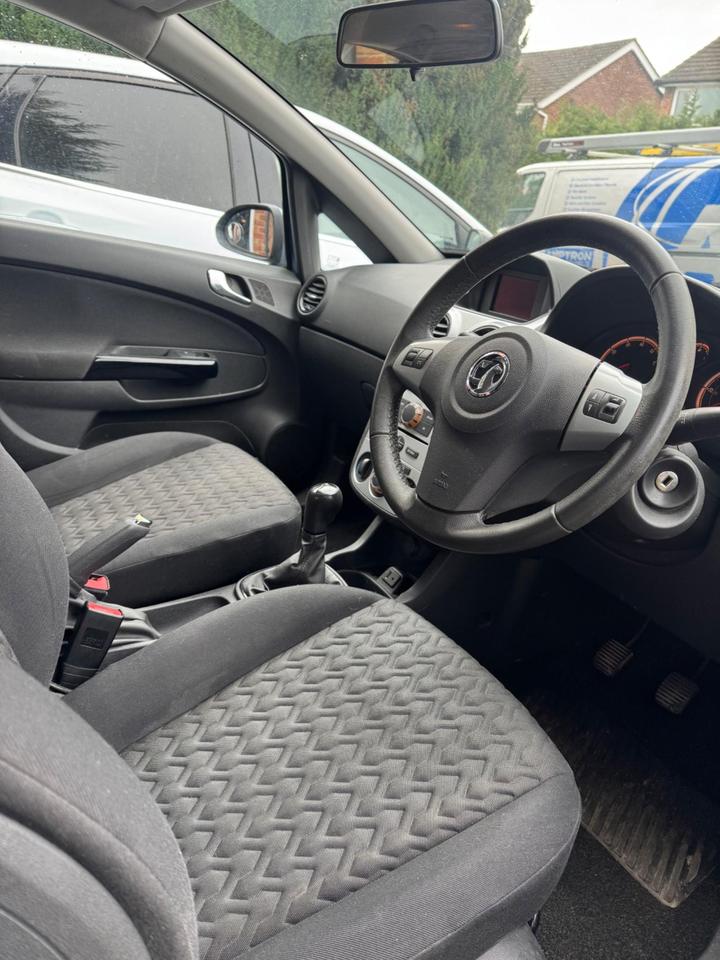 Vauxhall Corsa - 1.2 16V Energy Euro 5 5dr (A/C) - Image 19