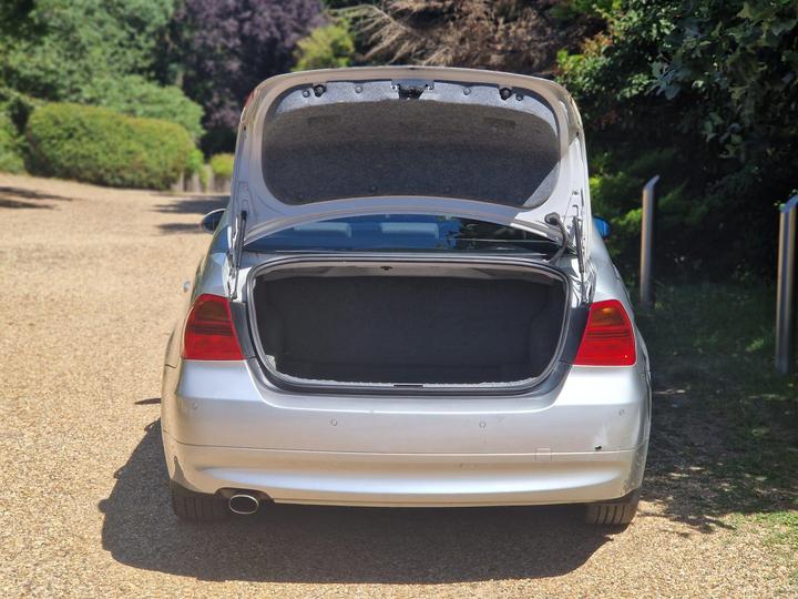 BMW 3 Series - 2.0 318i SE Euro 4 4dr - New in stock and ready to go - Image 46