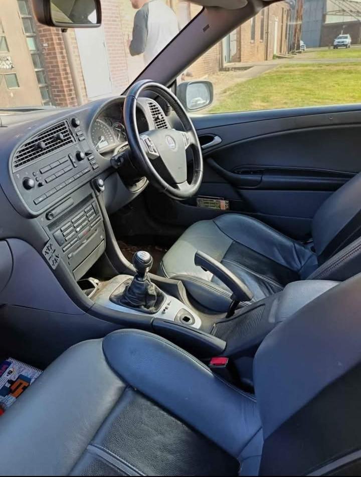 Saab 9-3 - 2.0T Vector 2dr - Image 5