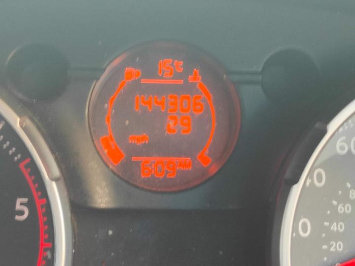 Nissan Qashqai - 1.5 dCi Acenta 2WD 5dr - Cambelt Change & Serviced - Image 4