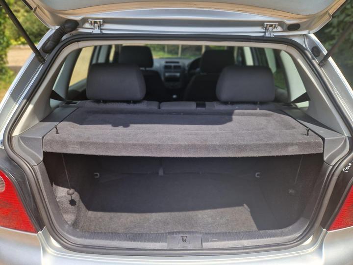 Volkswagen Polo - 1.4 S 5dr (a/c) - New in stock and ready to go - Image 44