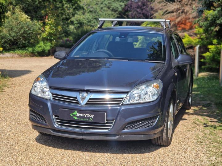Vauxhall Astra - 1.4i 16v Active 5dr - New in stock and ready to go - Image 12