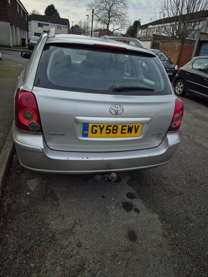 Toyota Avensis - 1.8 VVT-i TR 5dr - Image 6