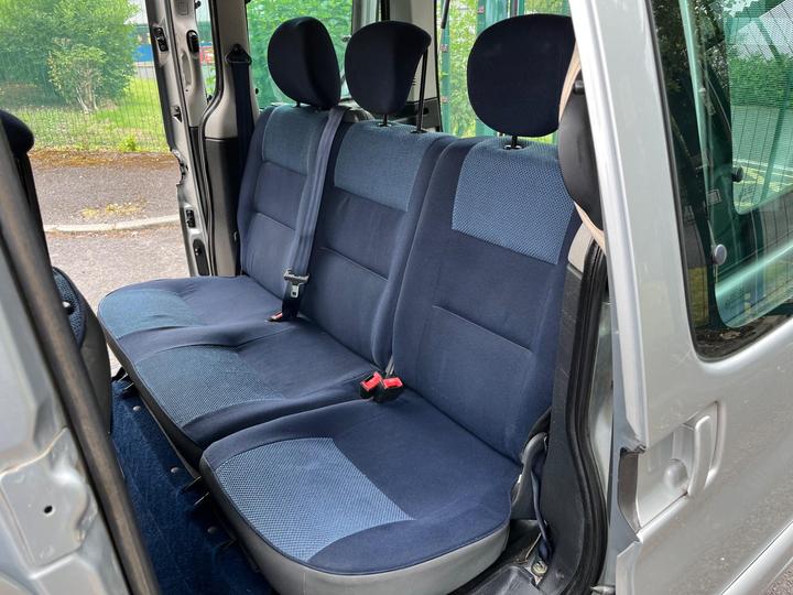 Citroen Berlingo - 2.0 TD Forte Multispace 5dr - long mot-drives well - Image 17