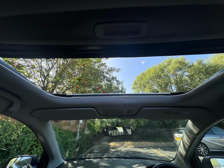 Honda Civic - 1.6 i-VTEC Executive 5dr - GOOD SPEC ULEZ MOT SRV HISTORY - Image 22