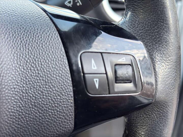 Vauxhall Corsa - 1.3 CDTi ecoFLEX SE Euro 5 5dr - Image 22