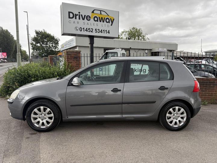 Cheap Volkswagen Golf - 1.6 FSI SE 5dr - 12 MONTHS MOT for sale in Gloucester, Gloucestershire