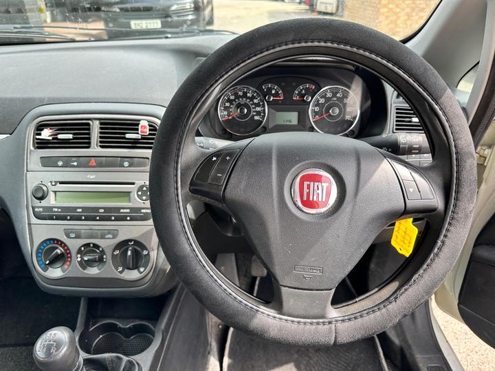 Fiat Punto - 1.2 Pop Manual Euro 5 3dr - HPI | Long MOT |Low Ins. Group - Image 11