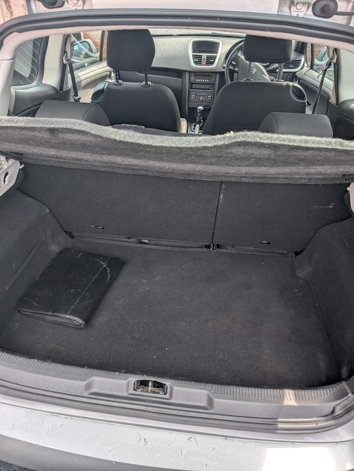Peugeot 207 - 1.4 VTi S Euro 4 3dr (A/C) - MOT until May 2026, low miles - Image 10