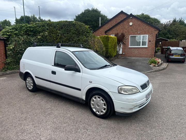 Cheap Vauxhall Astra Van - 1.7 DTi 16v Envoy Car Derived Van 3dr Diesel Manual (74 bhp) - Low mileage, 12 months MOT for sale