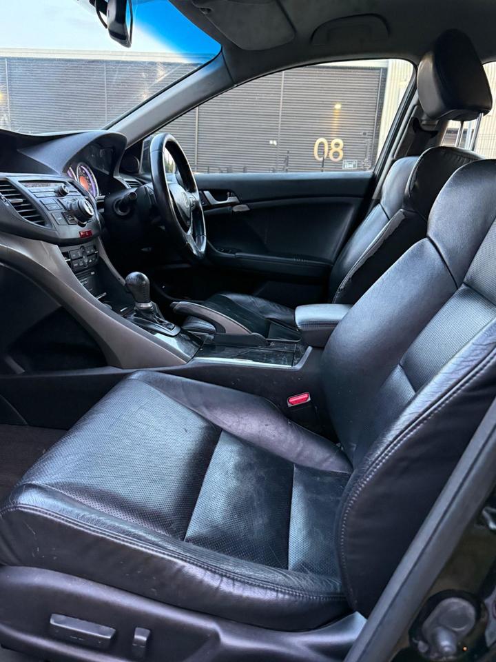 Honda Accord - 2.0 i-VTEC EX Auto Euro 5 4dr - Image 20