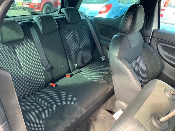 Citroen DS3 - 1.6 HDi 16V DSport Euro 5 3dr - Image 9