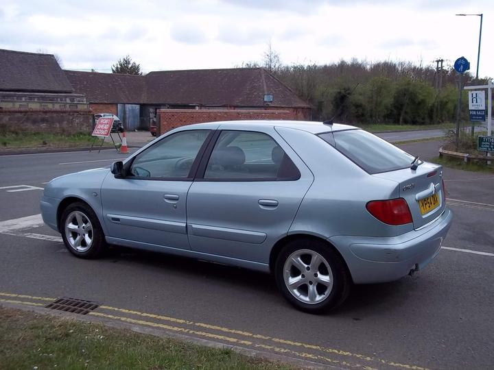 Citroen Xsara - 1.4i LX 5dr - ONE OWNER FULL SERVICE HISTORY - Image 3