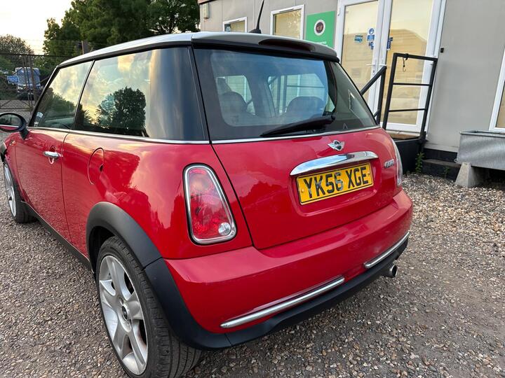 MINI Hatch - 1.6 Cooper Euro 4 3dr - Alloys,A/C,Low Mileage,Tax&Ins - Image 12