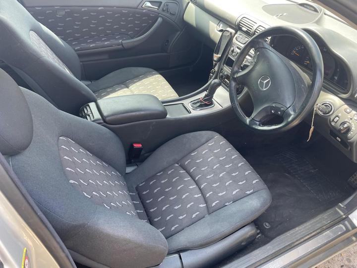 Mercedes-Benz C Class - 2.1 C220 CDI SE 2dr - No Mot+Amazing Driver+Amg kit - Image 8