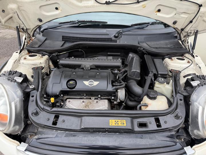 MINI Hatch - 1.4 One Euro 4 3dr - Image 5