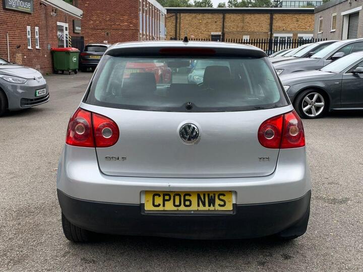 Volkswagen Golf - 1.9 TDI SE 5dr - Image 10
