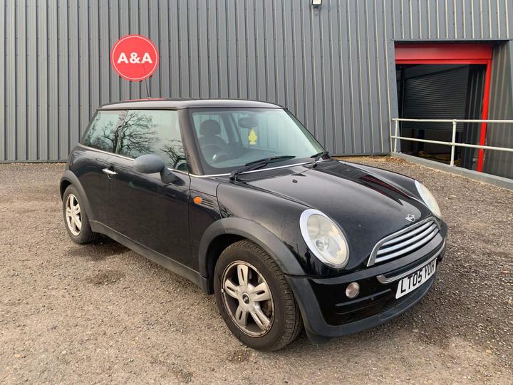 Cheap MINI Hatch - 1.6 One Euro 4 3dr - Ulez complaint,Service history for sale in Farnham, Surrey