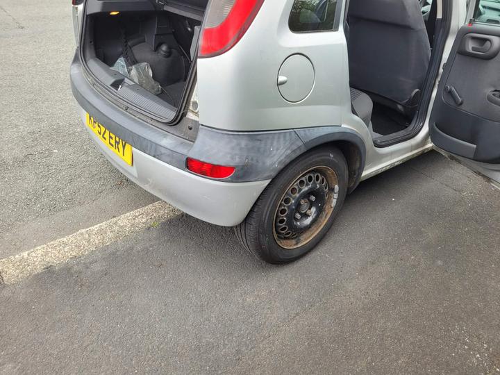 Vauxhall Corsa - 1.4i 16v Comfort 5dr - Automatic, failed MOT - see pi - Image 18