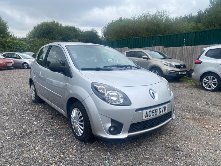 Cheap Renault Twingo - 1.2 Extreme Euro 4 3dr - FSH 9 MONTHS MOT NO ADVISORIES for sale in Hook, Cambridgeshire