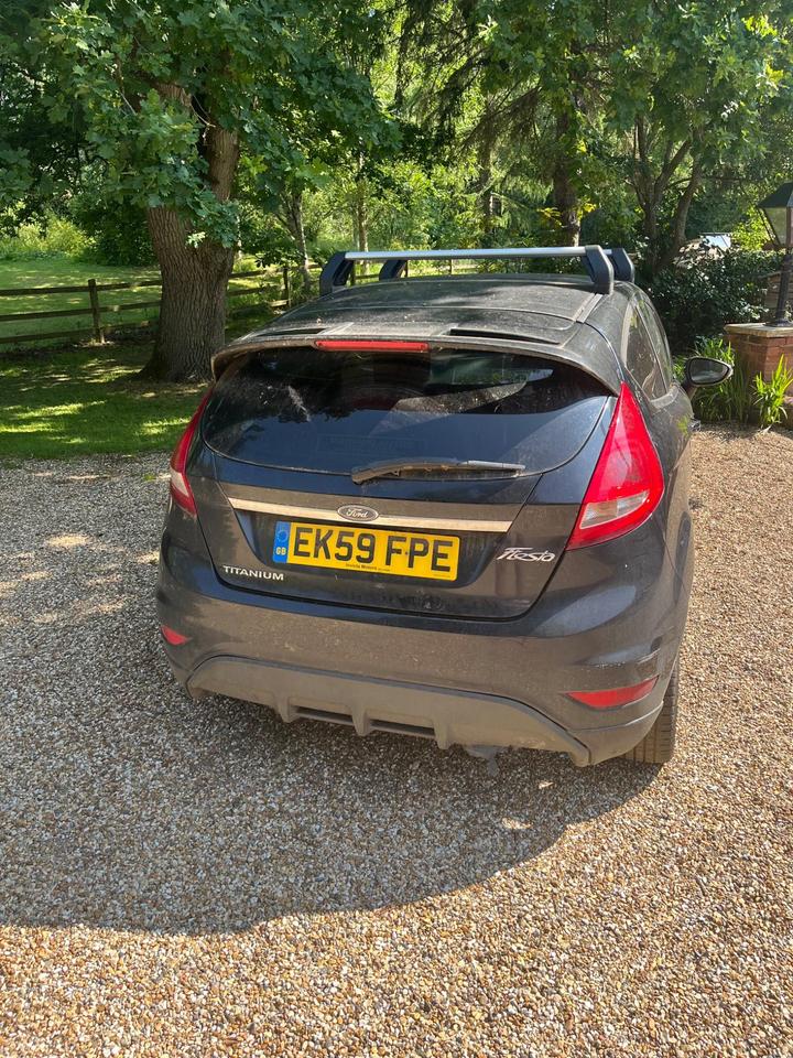 Ford Fiesta - 1.6 Titanium 3dr - Image 4