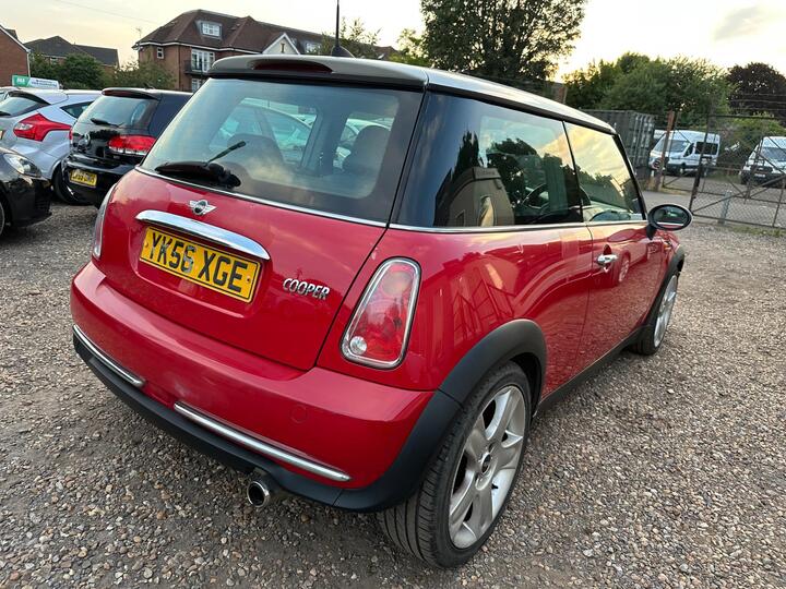 MINI Hatch - 1.6 Cooper Euro 4 3dr - Alloys,A/C,Low Mileage,Tax&Ins - Image 22
