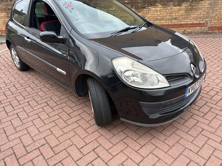 Cheap Renault Clio - 1.2 16v Rip Curl 3dr - ++ MOT TIL JUNE 2026 ++ for sale in Cleckheaton, West Yorkshire