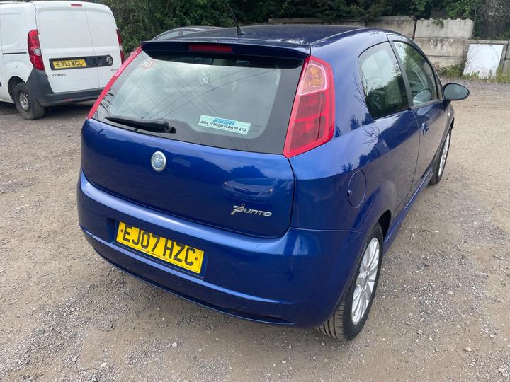 Fiat Grande Punto - 1.4 16v Dynamic Sport 3dr - 2 Owners from New - Image 12