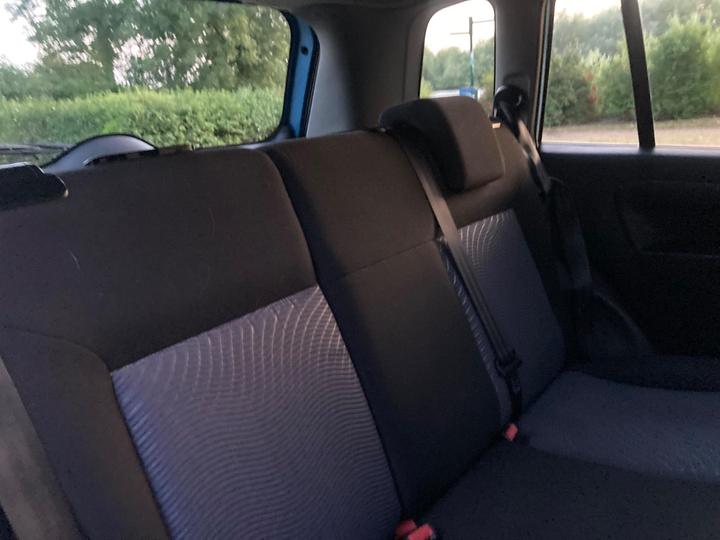 Ford Fusion - 1.4 Zetec 5dr - 12 MONTH MOT-1 OWNER-2KEYS-FSH - Image 32