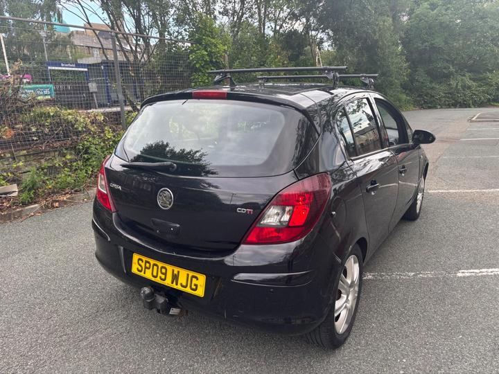 Vauxhall Corsa - 1.3 CDTi 16v Design 5dr (a/c) - LONG MOT LOW TAX BAND GOOD MPG - Image 3