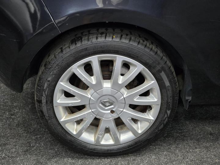 Renault Clio - 1.5 dCi Dynamique S 3dr - NEW ARRIVAL DELIVERY AVAILABLE - Image 23
