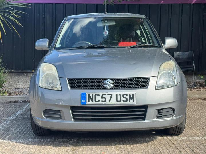 Suzuki Swift - 1.3 GL 3dr - LONG MOT|CLEAN CAR|GOOD RUNNER - Image 9