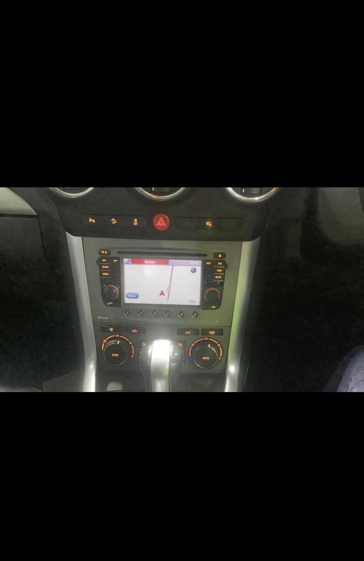 Vauxhall Antara - 2.2 CDTi SE Auto 4WD Euro 5 5dr - ** PLZ READ ADD - Image 6